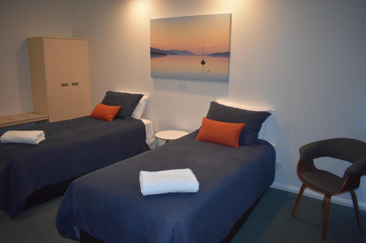 Kermandie Hotel Port Huon Exteriör bild